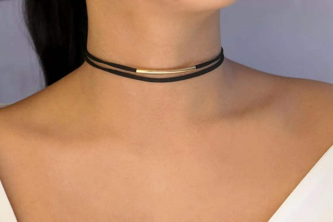 Black Choker Necklaces for Women 90s Red Black Velvet Choker Necklace Thick Thin Black Chocker Gold Tube Heart Circle Choker Necklace Lace Tatto Collar Necklace Goth Choker Jewelry