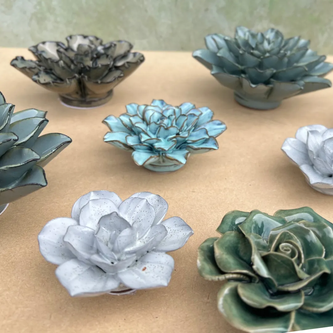 Ceramic Bloom: Grey Speckled Flower