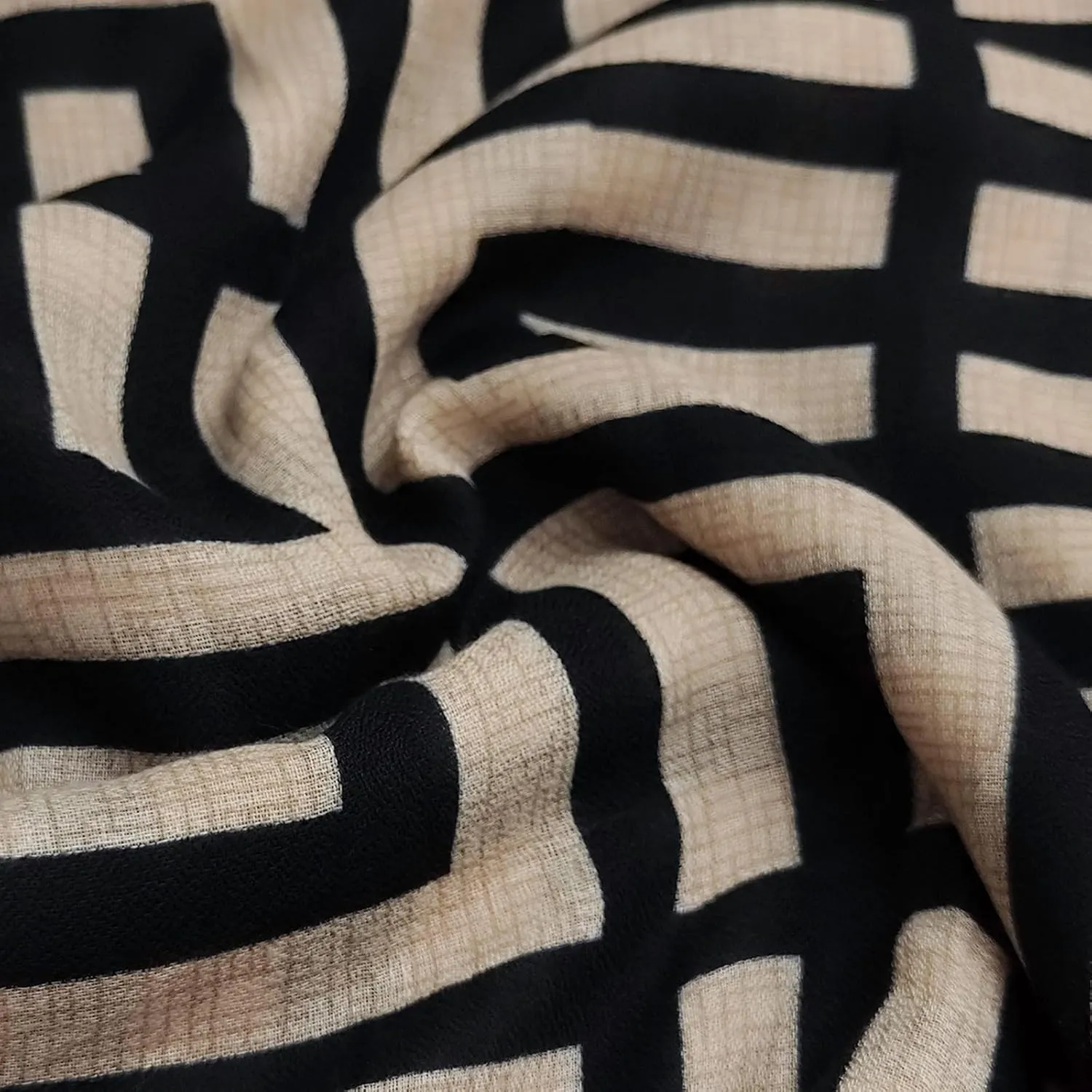 Cotton and Linen Hand Feel Scarfs for Women, Long Shawl, Lightweight and Soft, Suitable for All Season