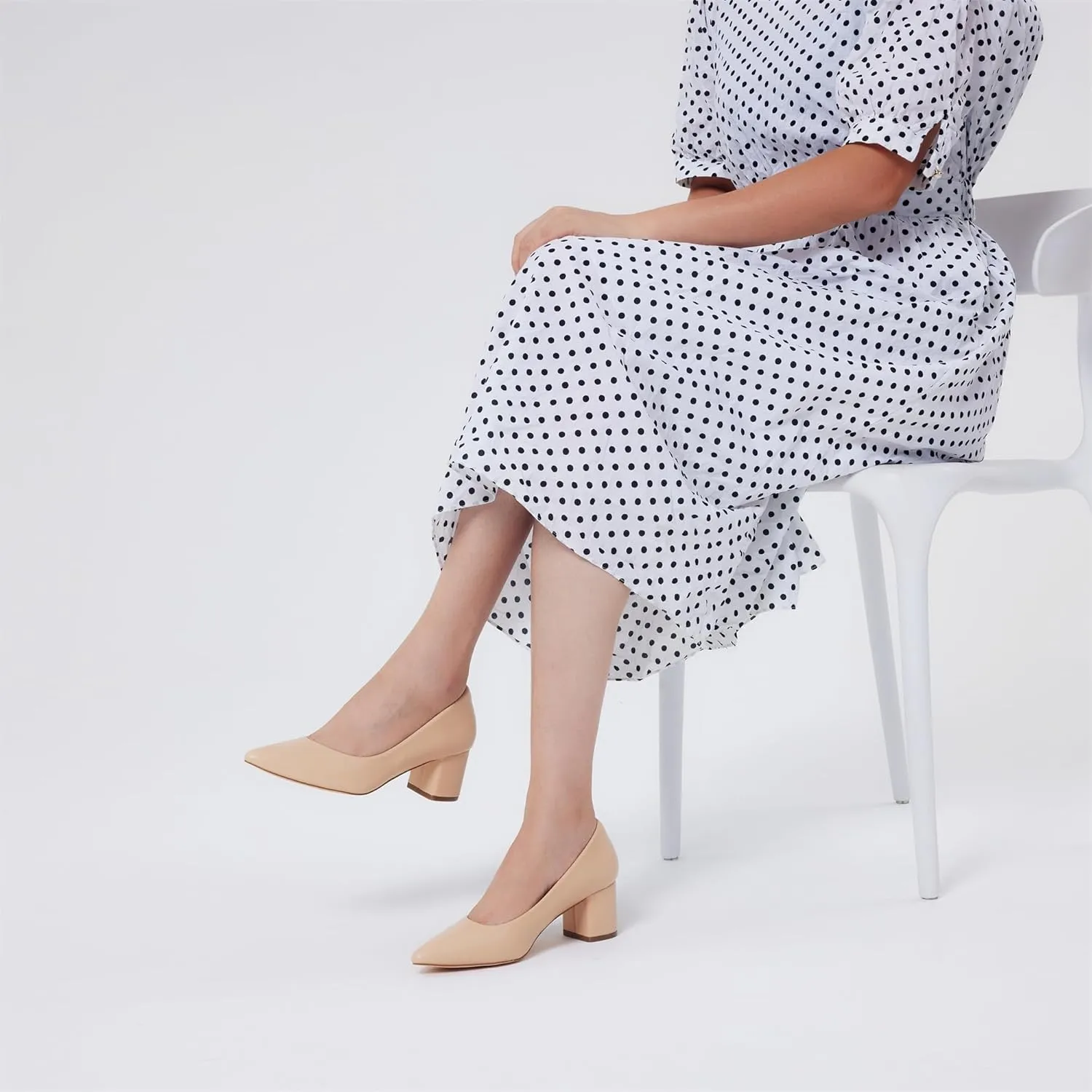 GENSHUO Women's Closed Toe Heels Low Chunky Block Dress Pumps Shoes Comfortable Slip On Pointed Toe Heel Work Wedding Office Evening Walking Party
