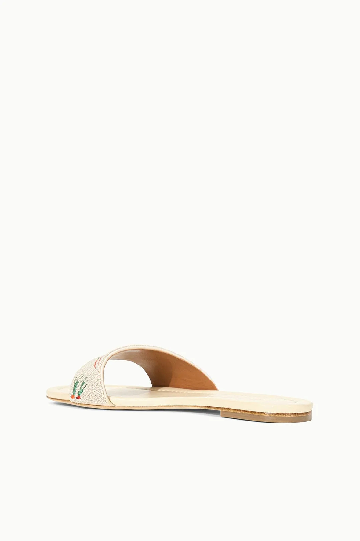 GRACIE FLAT | CARROT CAKE