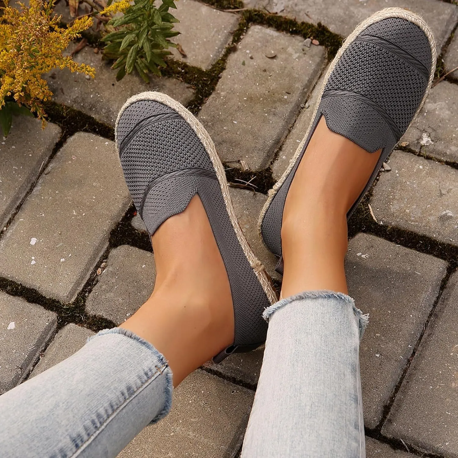 Ladies Slip on Loafer Shoes Womens Flats Dress Shoes Casual Comfortable Mesh Breathable Slip on Shoes Walking Sneakers