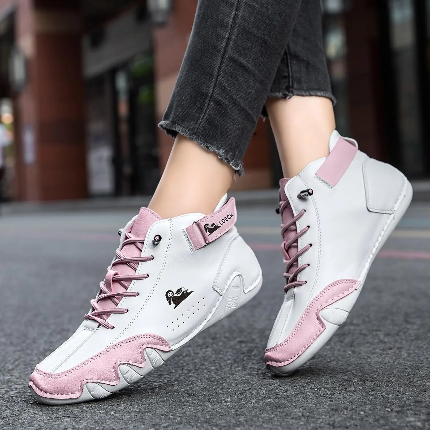 Men's Casual Suede Lace Up Flats Chukka Ankle Boots Orthopedic Slip On Shoes for Women Handmade High Top High Boots Outdoor Walking Sneakers Slip-on Lightweight Non-Slip Driving Chukka Boot Unisex