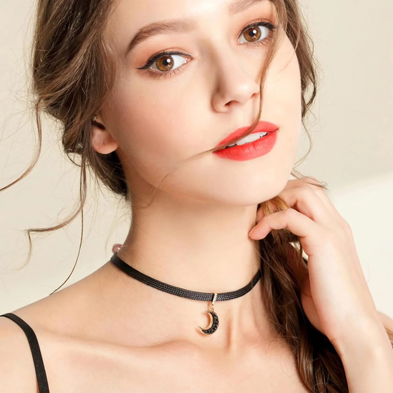 MOOSKI Black Choker Necklace for Women,Adjustable Leather Velvet Choker Collar Pendant Necklace, Goth Jewelry Gifts.