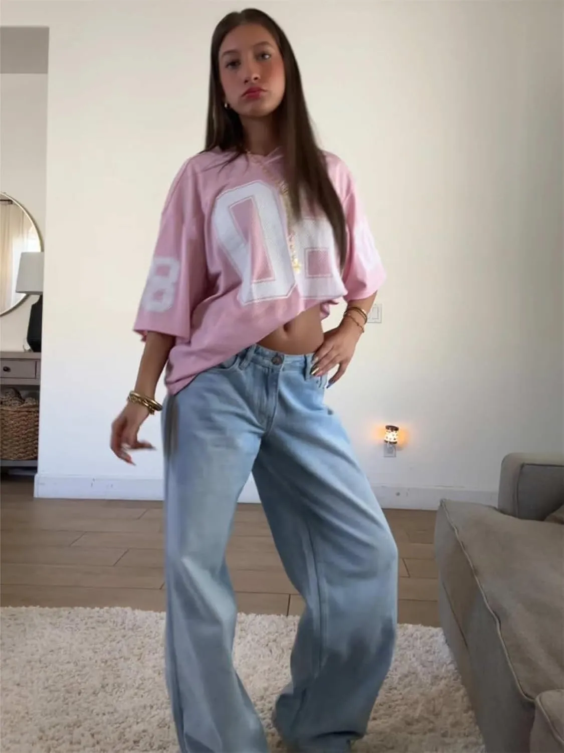 Oversized Jersey Shirts for Women Y2k Number Graphic Print V Neck Short Sleeve Aesthetic Summer T-Shirt Streetwear