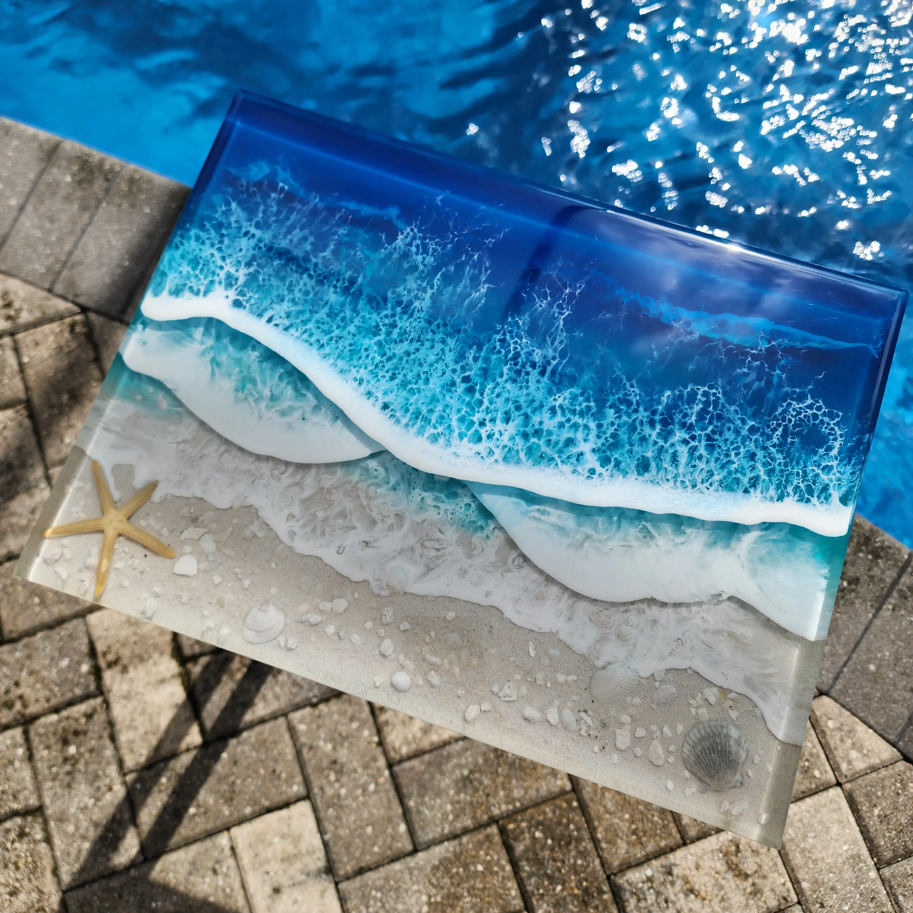 Triple Wave C-Stand Sofa Table