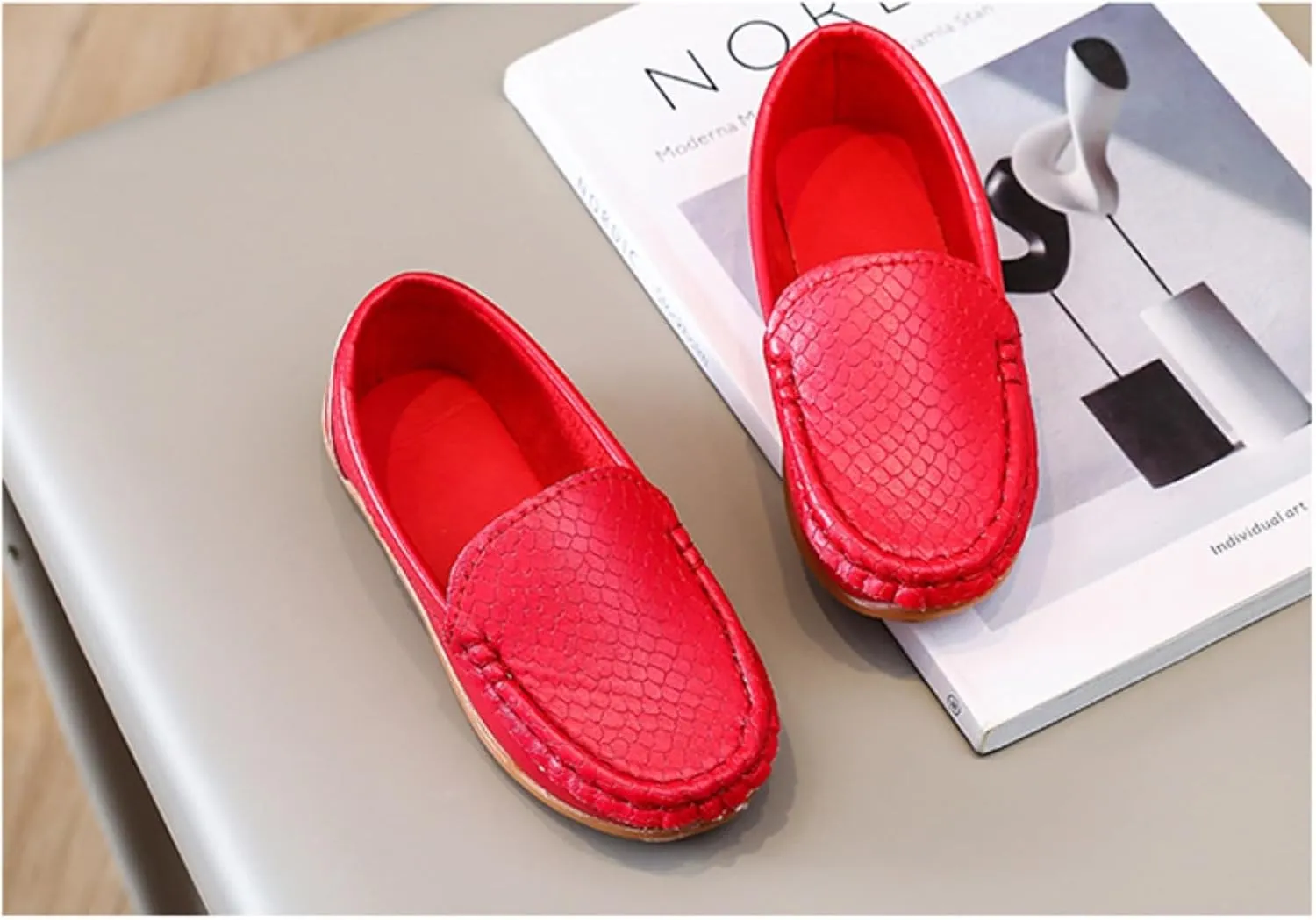 Unisex Kids Comfort Loafers Leather Slip-On Boat Shoes for Dress and Slacks or School Uniform(Toddler/Little Kid/Big Kid)