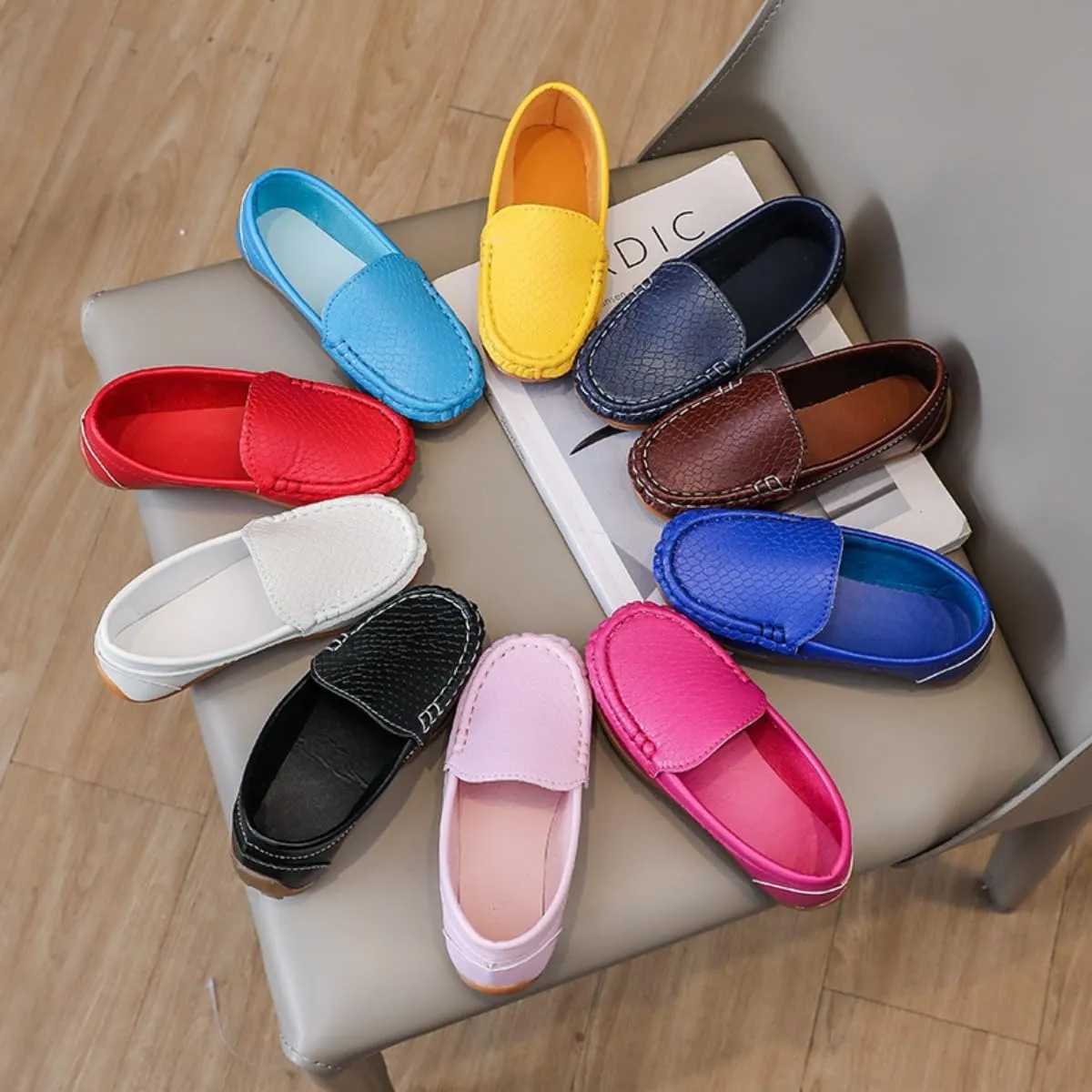Unisex Kids Comfort Loafers Leather Slip-On Boat Shoes for Dress and Slacks or School Uniform(Toddler/Little Kid/Big Kid)