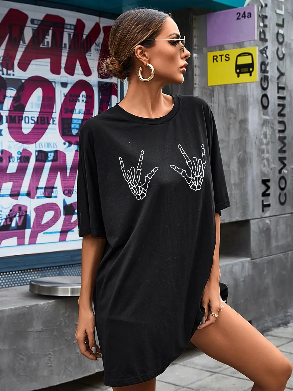 Womens V Neck Smile Face Graphic Tees Y2K Cute Happy Printed T Shirt Casual Family Match Tops